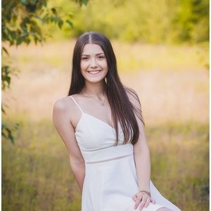 Meet your Posher, Brooke